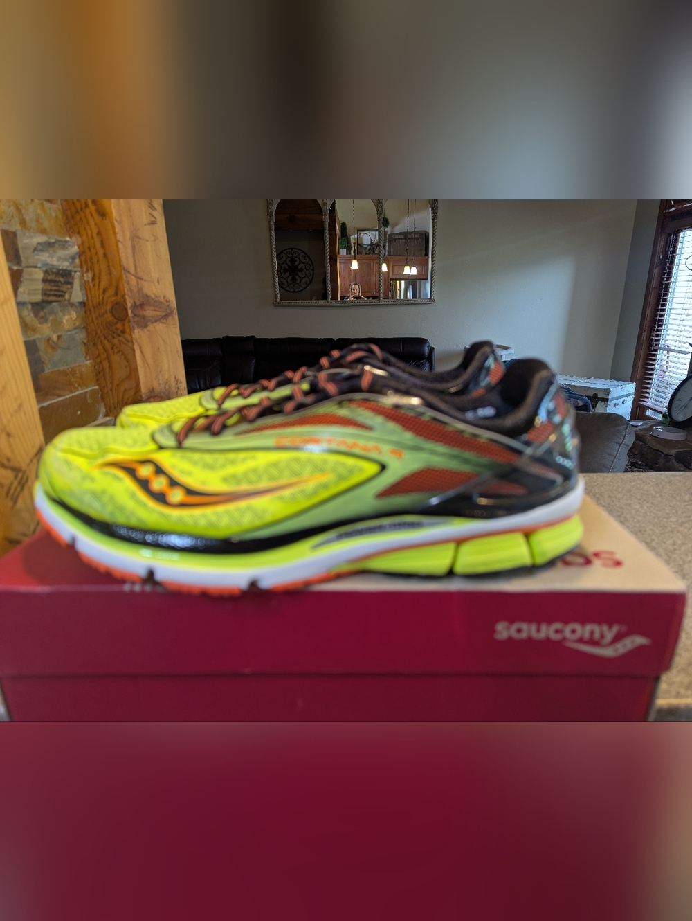 Saucony Neon Yellow Black Cortana 4 Running Shoes